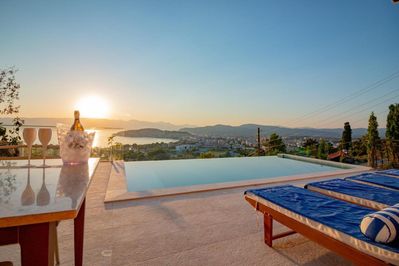 Casa Farmak - 4 Bedroom Lux Apartment With Infinity Pool & Lake View Ohrid Exterior foto